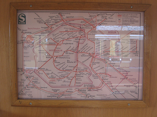 alter Netzplan vom geteilten Berlin