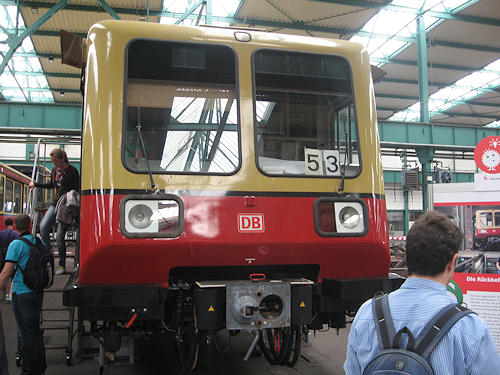 aufgearbeiteter Zug Baureihe 485