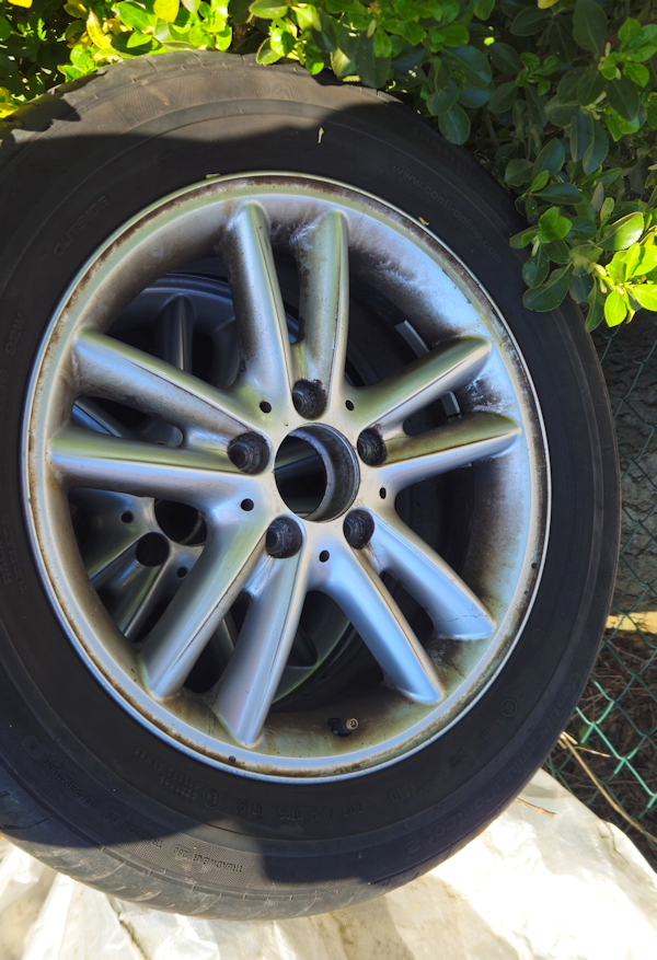 Sommerreifen mit Alu-Felge