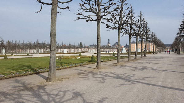 Rückkehr zum Schloss